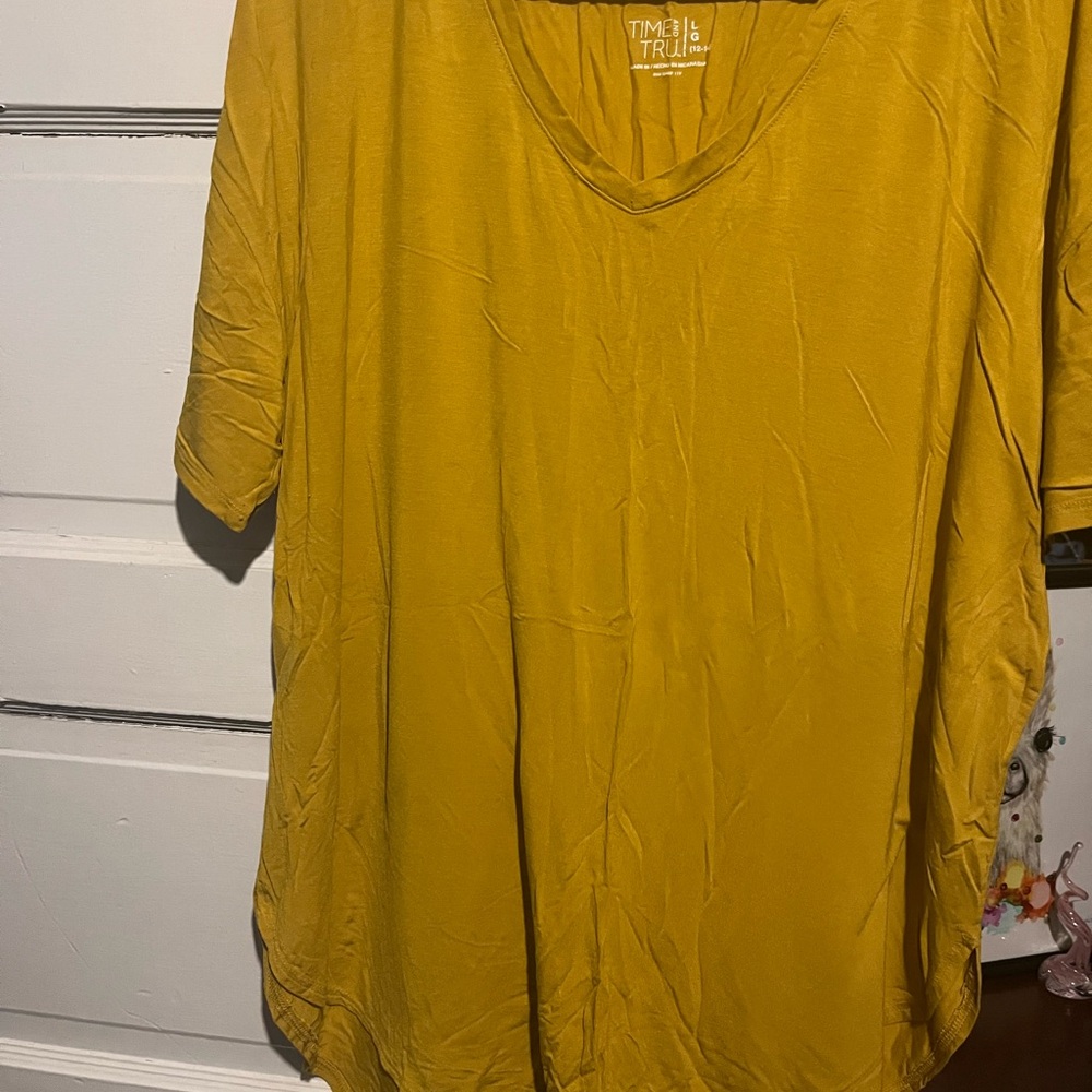 Time and Tru Women's Yellow Top